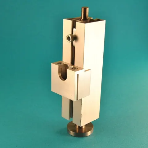 Hassas CNC işlenmiş alüminyum bağlantı parçası