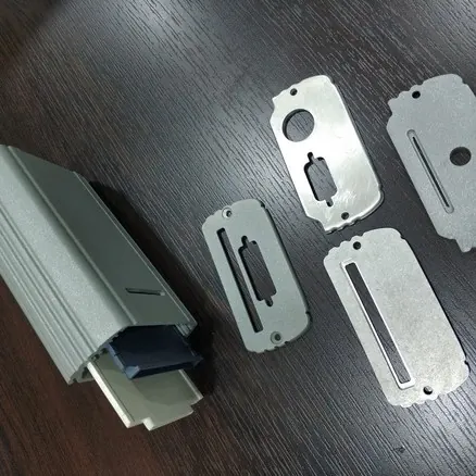 Alüminyum muhafaza kutusu ve CNC işlenmiş kapaklar